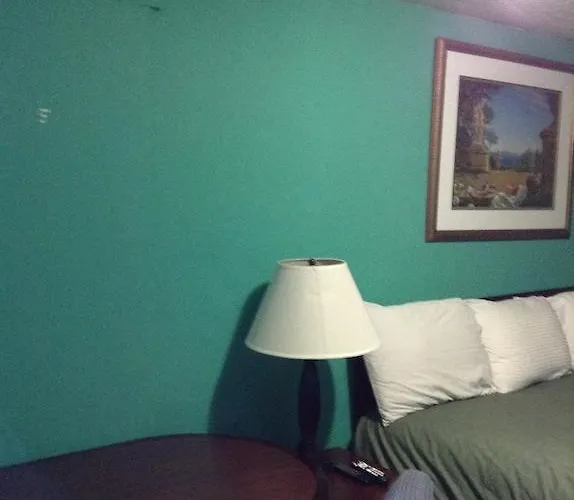 Motel Delux East St. Louis